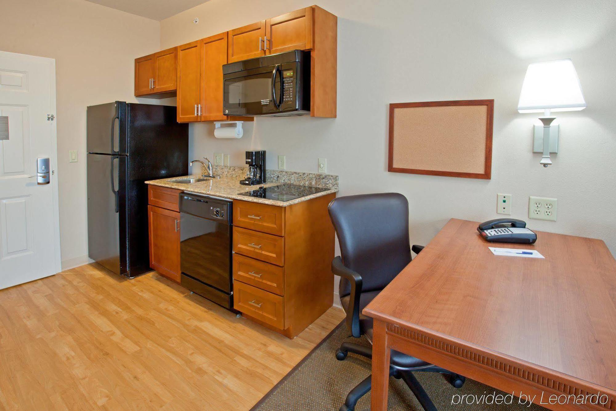 Candlewood Suites League City, An Ihg Hotel Room photo